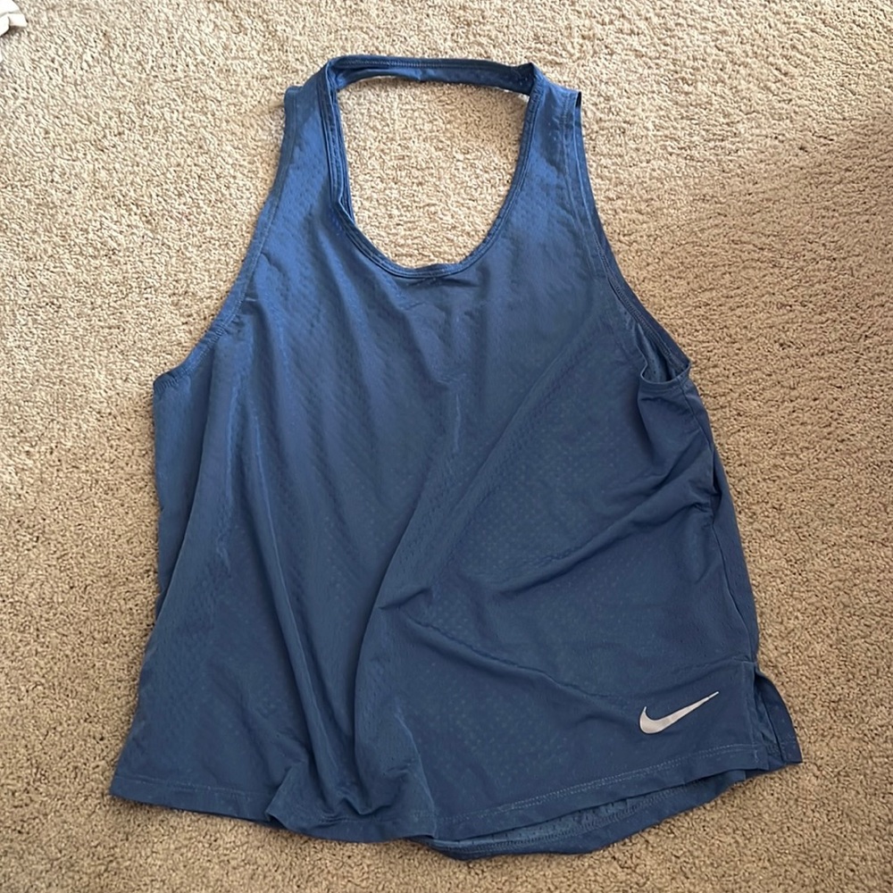 Nike dri fit workout jersey